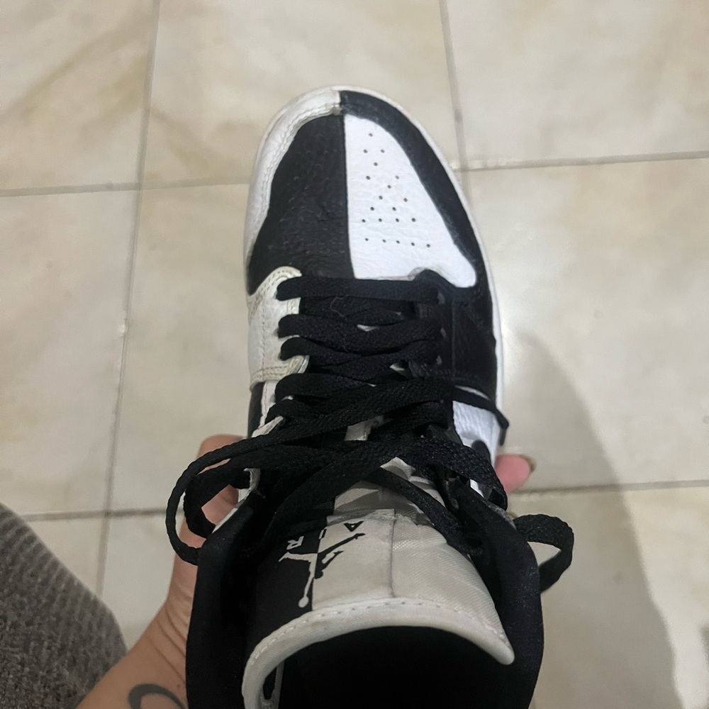 Nike Jordan mid split black and white 7.5 women’s